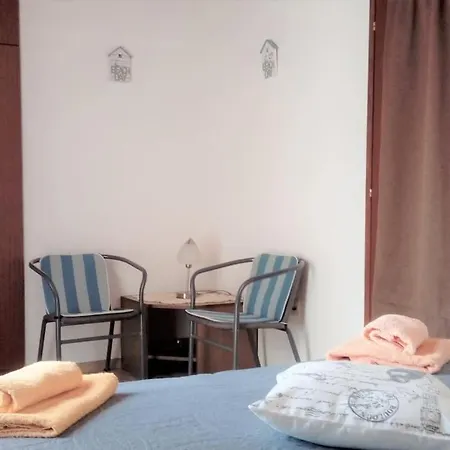 Affordable Almira With Shared Kitchen * Krk Town