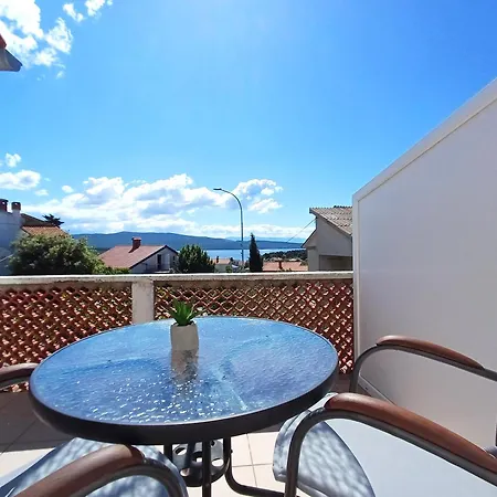 Διαμέρισμα Affordable Almira With Shared Kitchen *